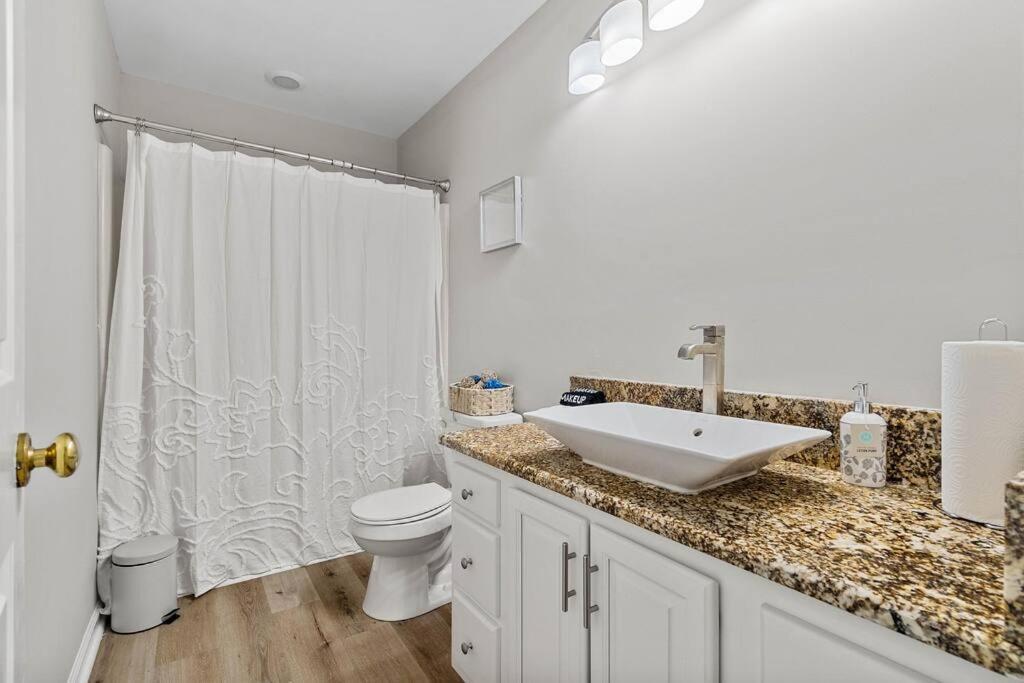 Cozy Lake Home - Jacuzzi King Bed Marina Access Mooresville Esterno foto
